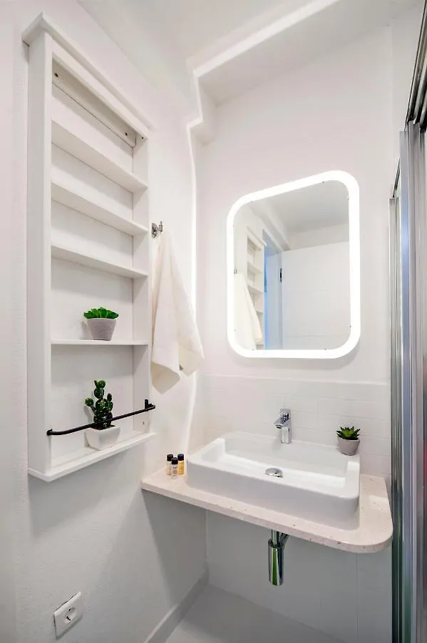 Riva Residence Rovinj 0*,  Croatia